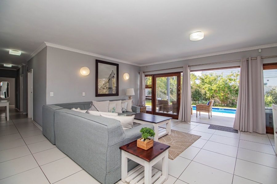 5 Bedroom Property for Sale in Seaside Longships Western Cape